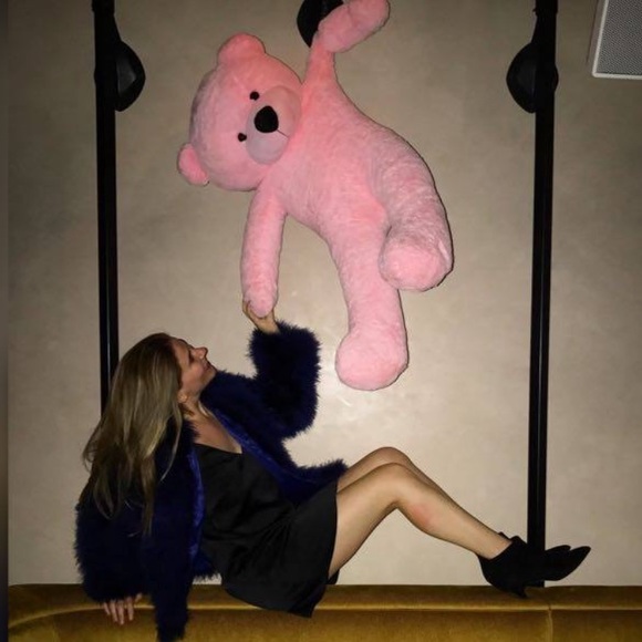 Meet your Posher, Jaclyn - Picture 1 of 1